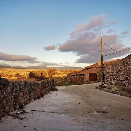 Casa Rural La Cuadra Daire Villar de Corneja Dış mekan fotoğraf